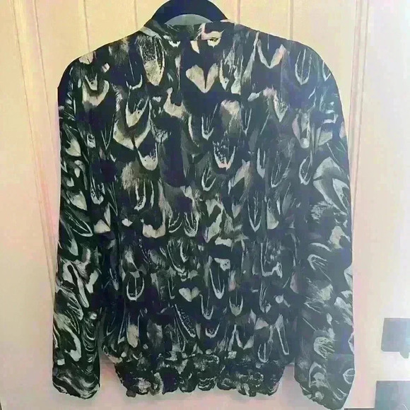 Michael Kors MK long sleeve black white women’s blouse size L large - Picture 2 of 5